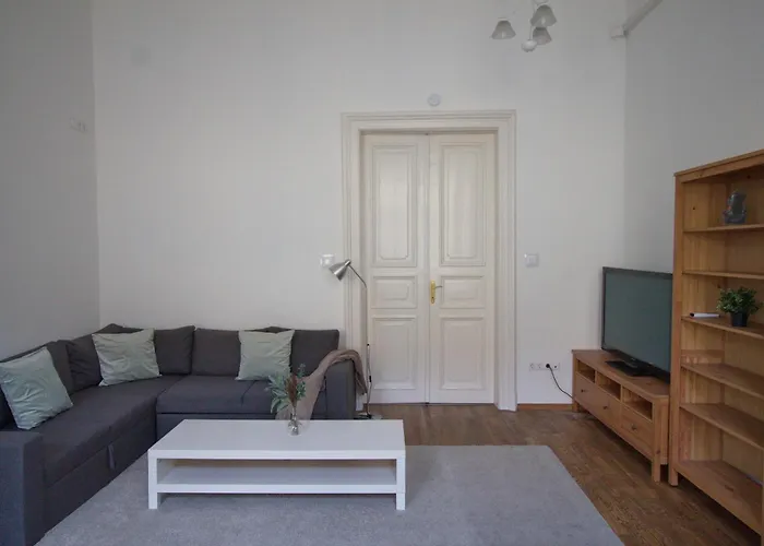 Elephant's Oasis * Budapesta